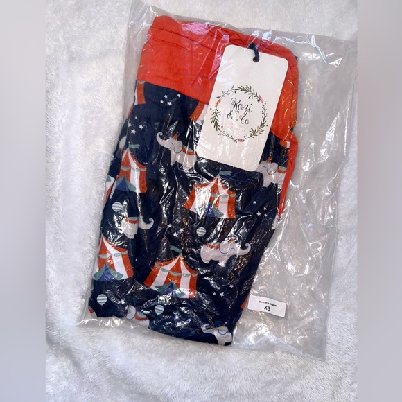 NIB Kozi’s Bamboo Mama Joggers - Picture 2 of 2